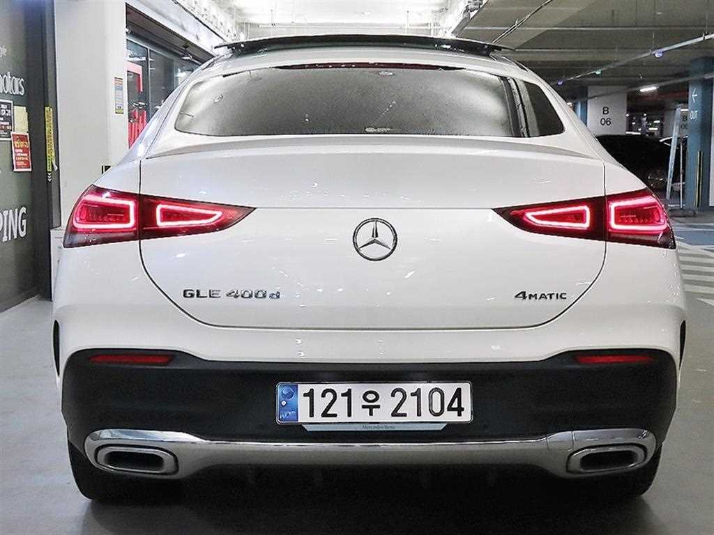 Mercedes Benz GLE Class - Vista 5
