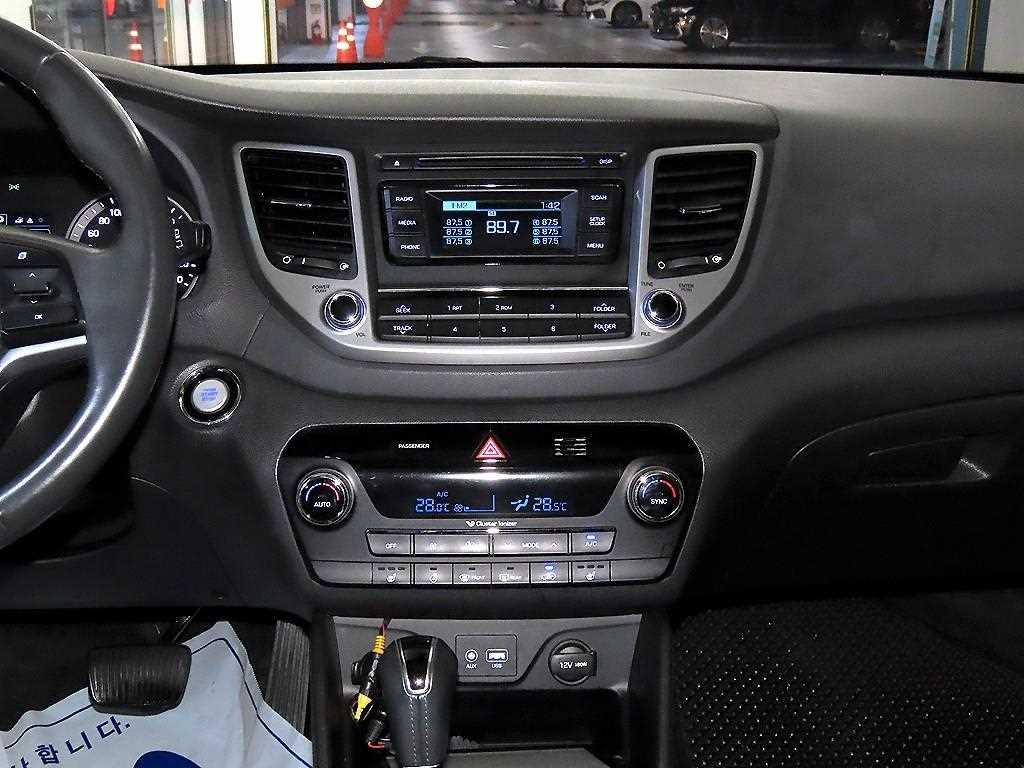 HYUNDAI Tucson - Vista 11