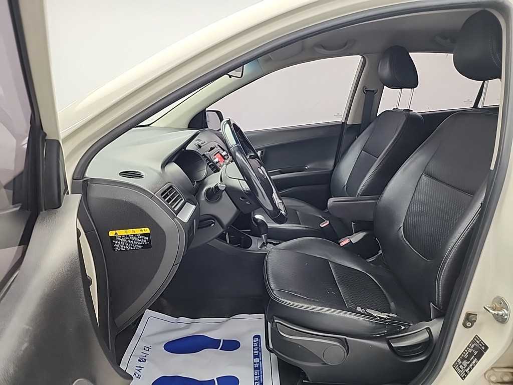 KIA Morning - Vista 11