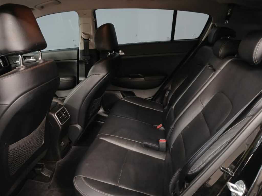 KIA Sportage - Vista 8