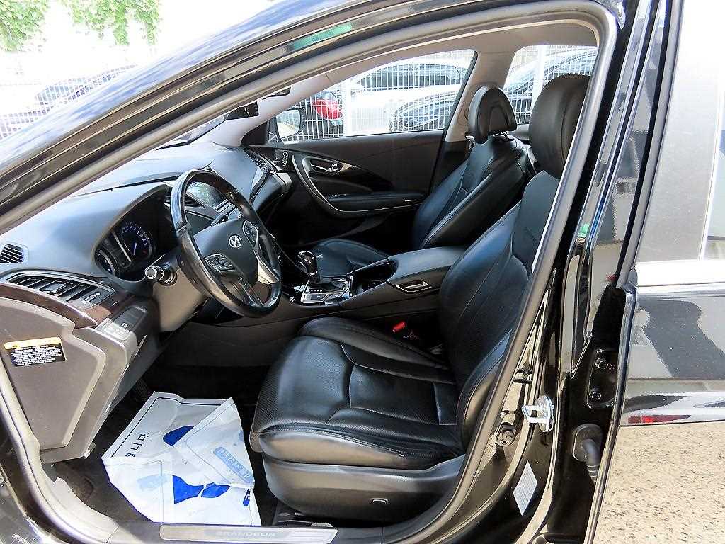 HYUNDAI Grandeur - Vista 5