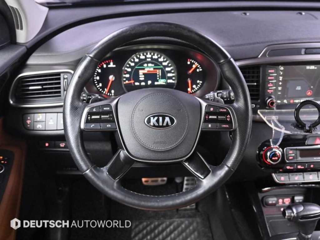 KIA Sorento - Vista 12