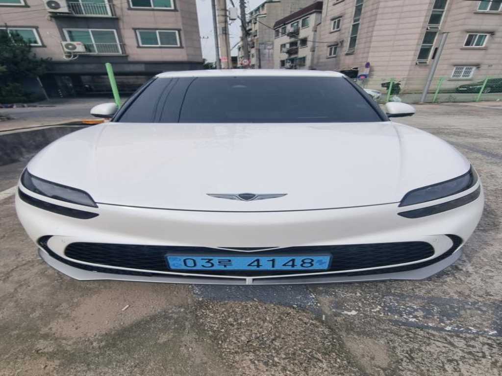 Genesis GV60 2022 Blanco - Importación desde Corea - HF Imports Iquique - Foto 1