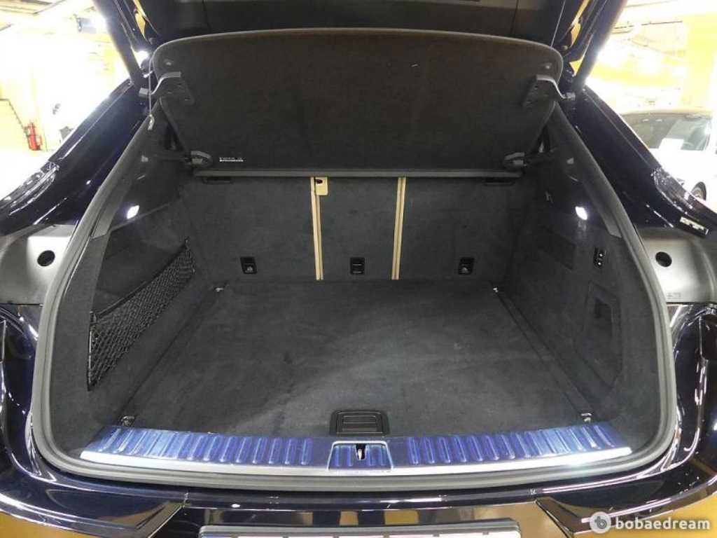 Porsche Cayenne - Vista 10