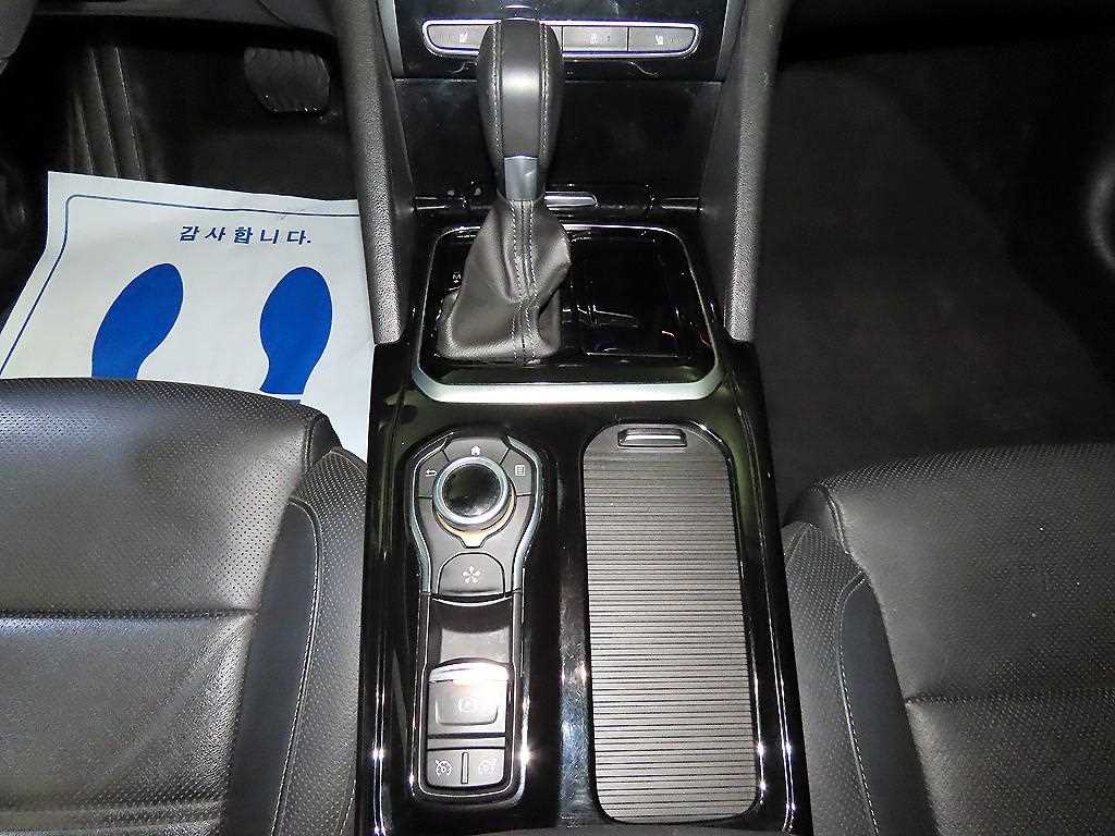 SAMSUNG SM6 - Vista 12