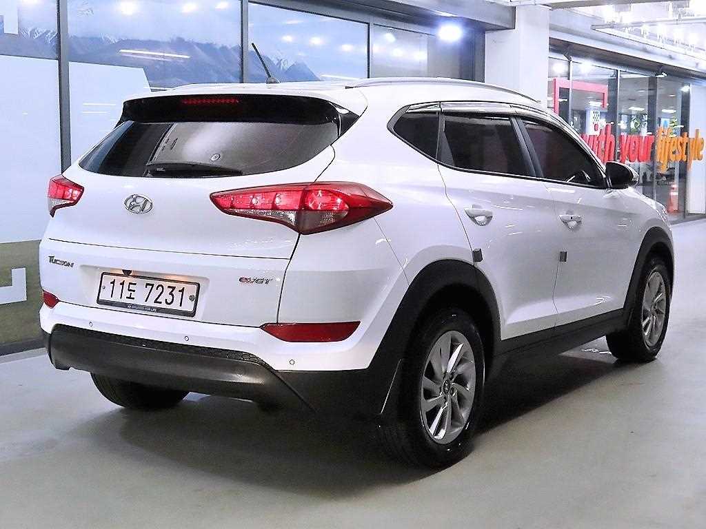 HYUNDAI Tucson - Vista 4