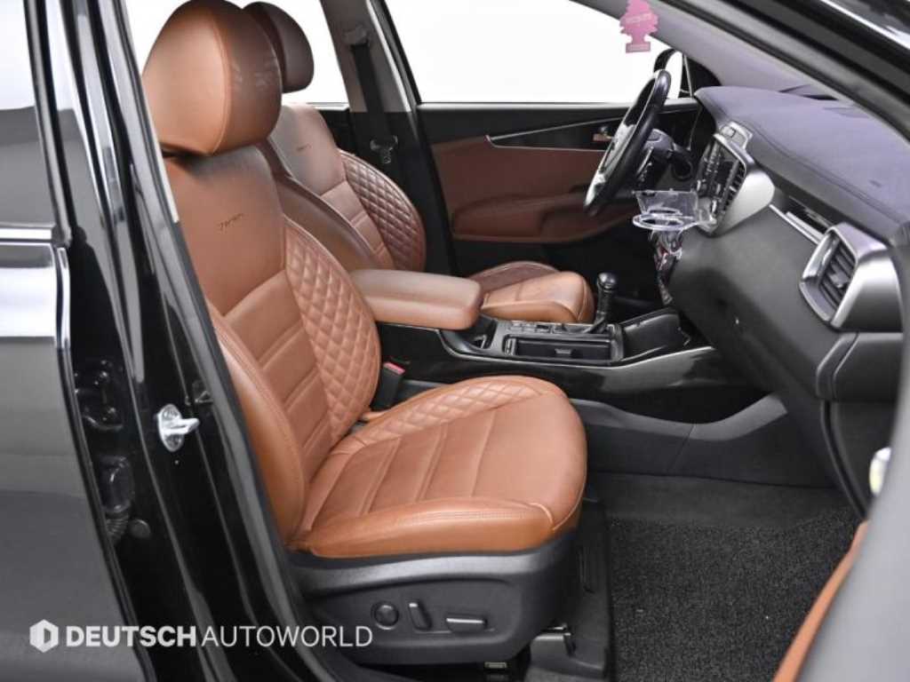 KIA Sorento - Vista 9