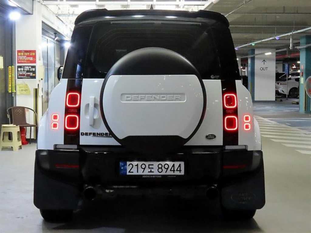 Land Rover Defender - Vista 5