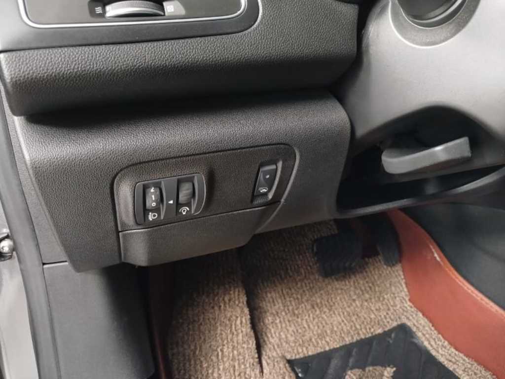 SAMSUNG SM6 - Vista 12