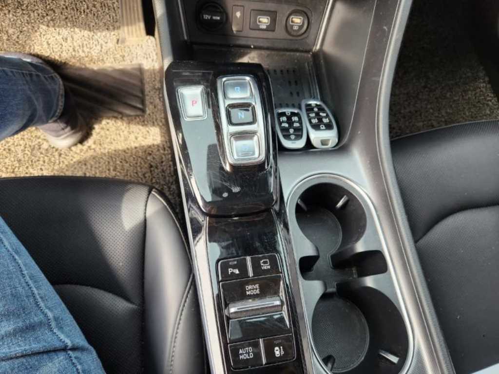 HYUNDAI Sonata - Vista 9