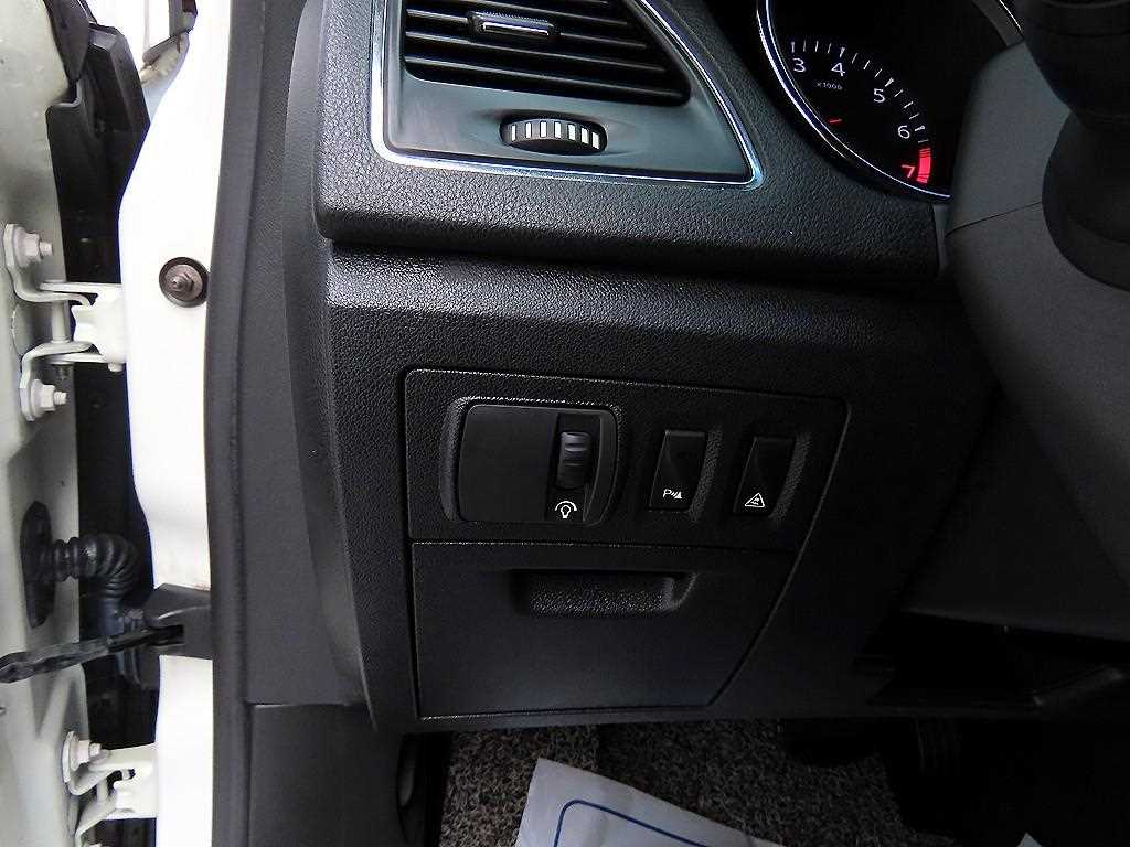 SAMSUNG SM7 - Vista 12