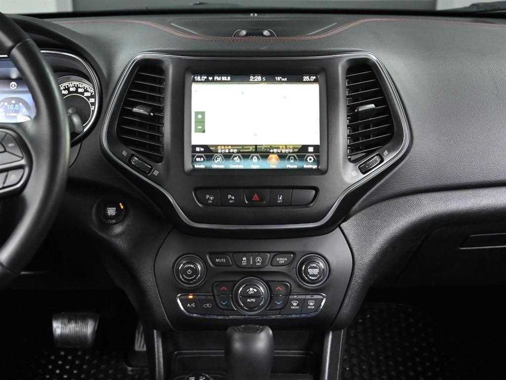 Jeep Cherokee 2020 Negro - Importación desde Corea - HF Imports Iquique - Foto 14