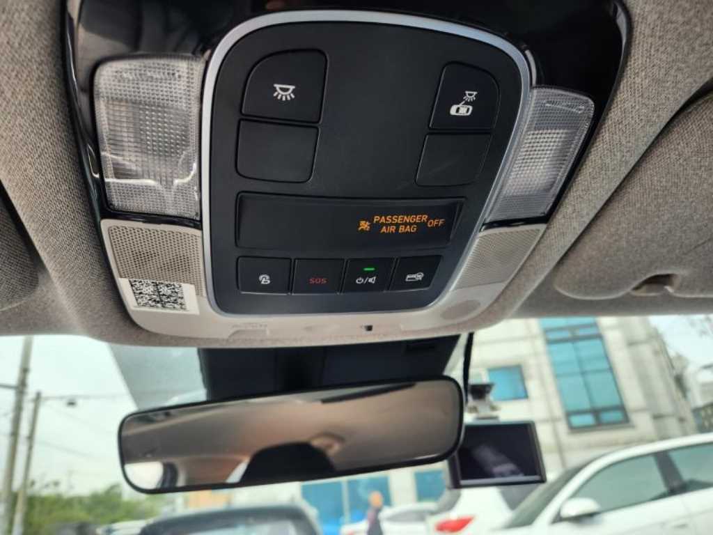 HYUNDAI Sonata - Vista 8