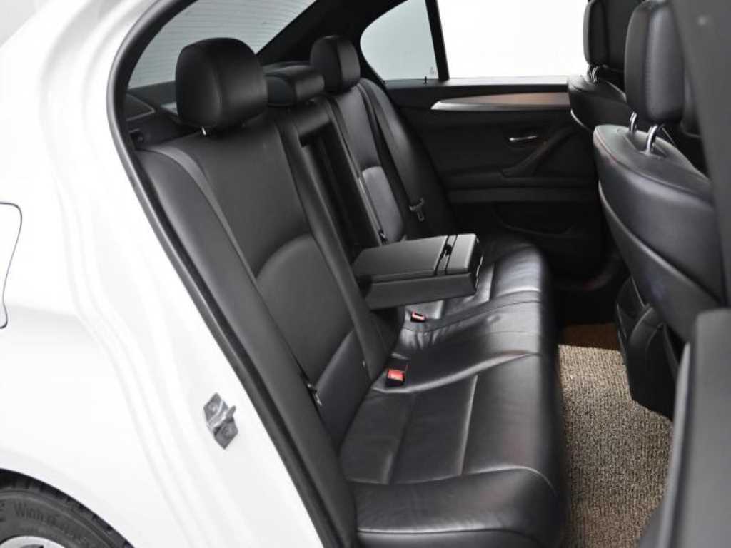 BMW 5 Series - Vista 12