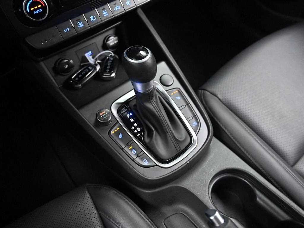 HYUNDAI Kona - Vista 9