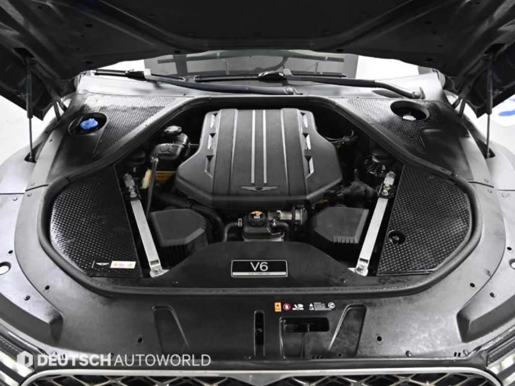 Genesis G90 - Vista 6