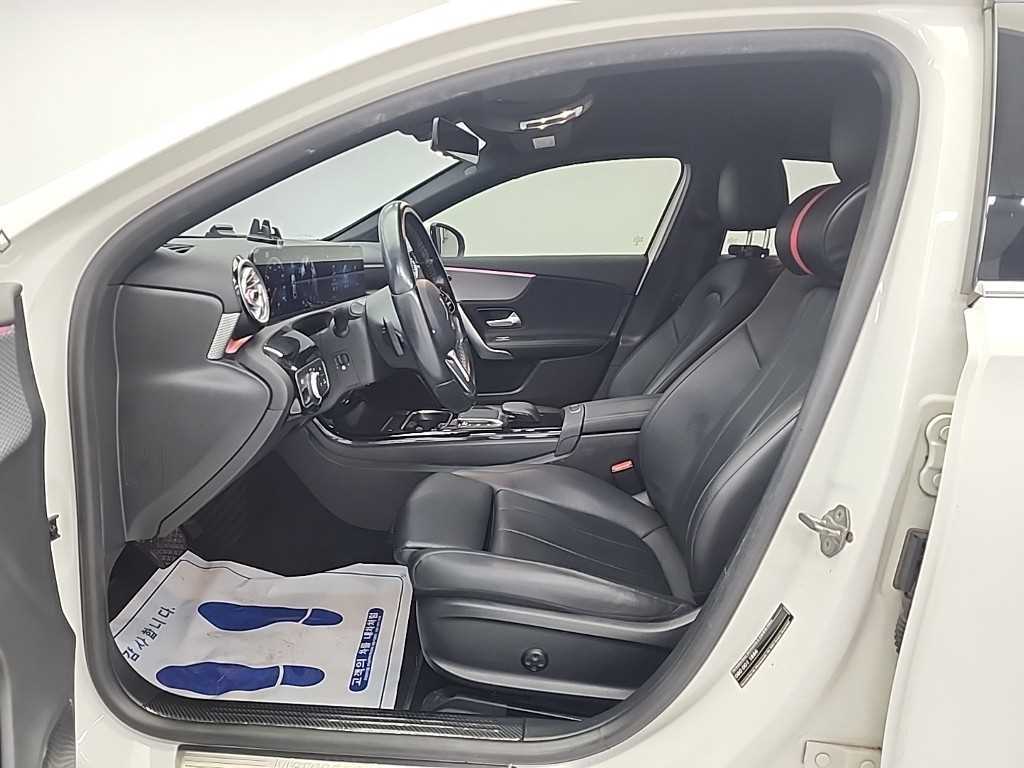 Mercedes Benz A Class - Vista 11