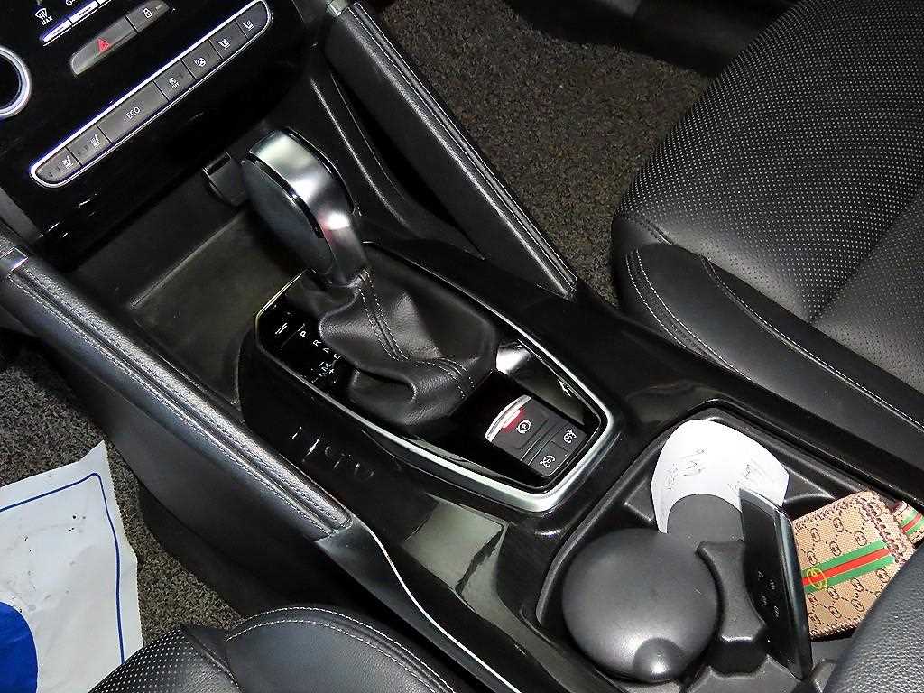 SAMSUNG QM6 - Vista 12