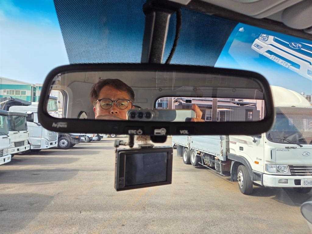 medium and large cargo Cargo 2021 Blanco - Importación desde Corea - HF Imports Iquique - Foto 16