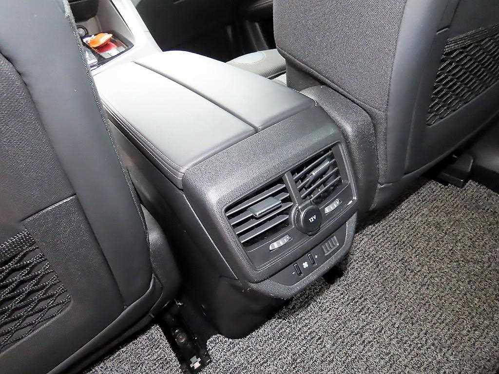 Peugeot 5008 2022 Blanco - Importación desde Corea - HF Imports Iquique - Foto 15