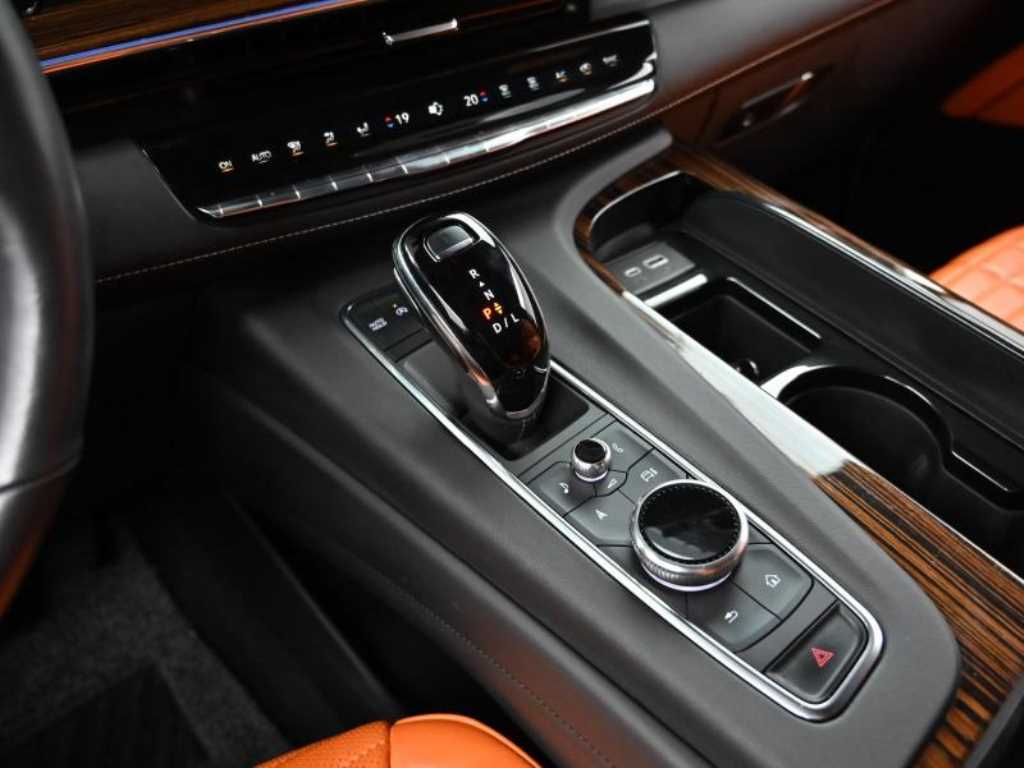 Cadillac Escalade - Vista 9