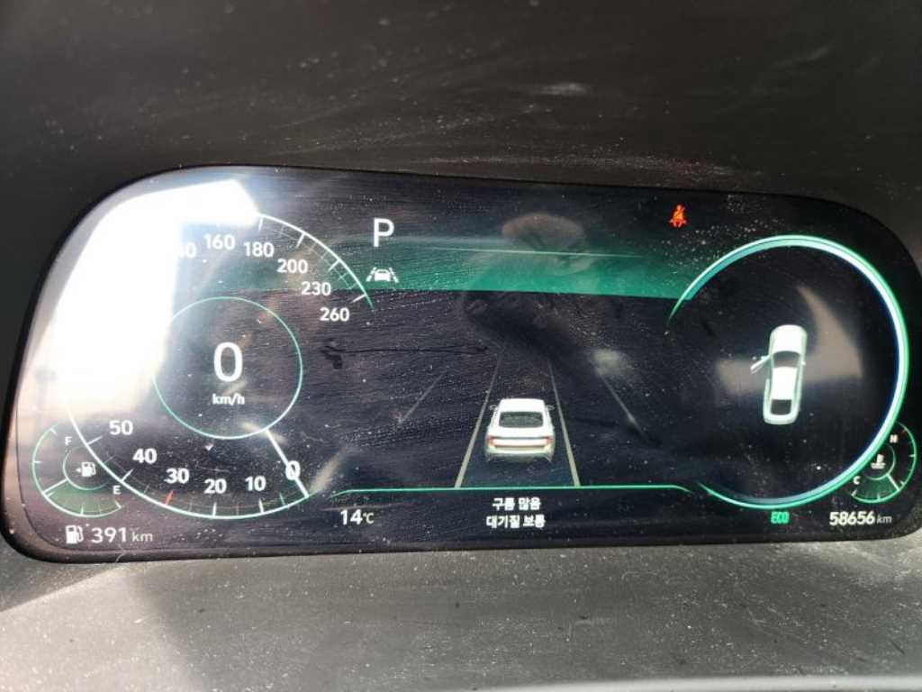 HYUNDAI Sonata - Vista 12