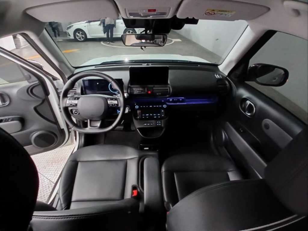 HYUNDAI Casper - Vista 6