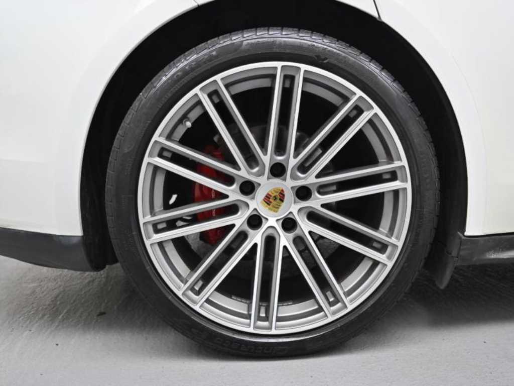 Porsche Panamera - Vista 5