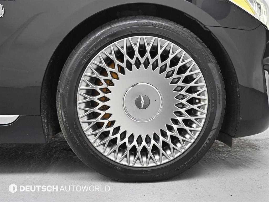 Genesis EQ900 - Vista 5