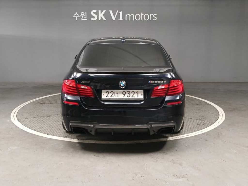 BMW 5 Series - Vista 2