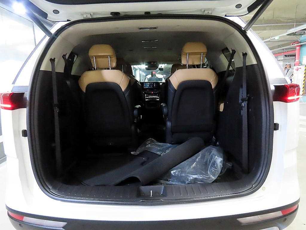 KIA Carnival 2021 Blanco - Importación desde Corea - HF Imports Iquique - Foto 16