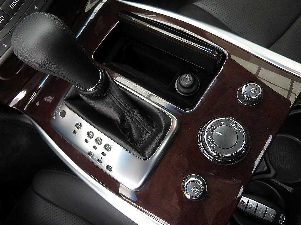 Infiniti Q 2018 Blanco - Importación desde Corea - HF Imports Iquique - Foto 16