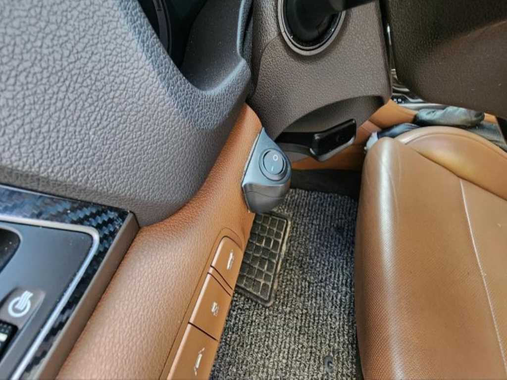 HYUNDAI Tucson - Vista 10