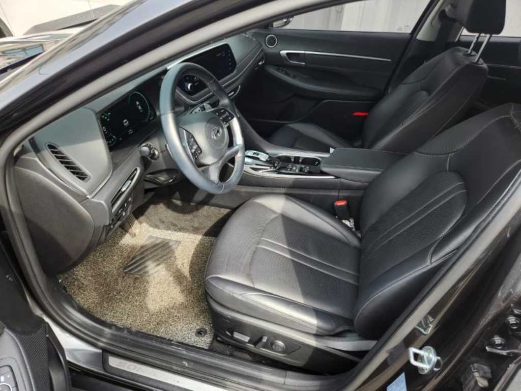 HYUNDAI Sonata - Vista 5