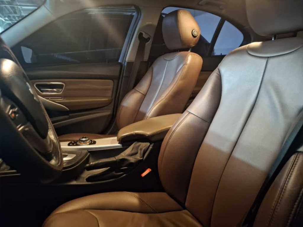 BMW 3 series - Vista 4