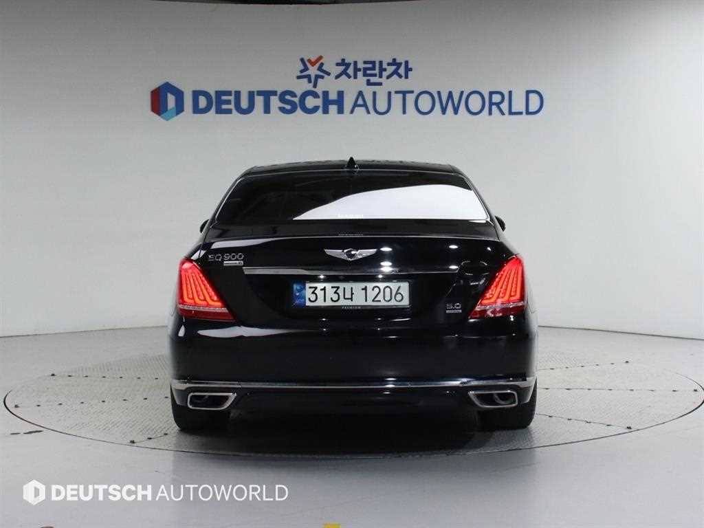 Genesis EQ900 - Vista 4