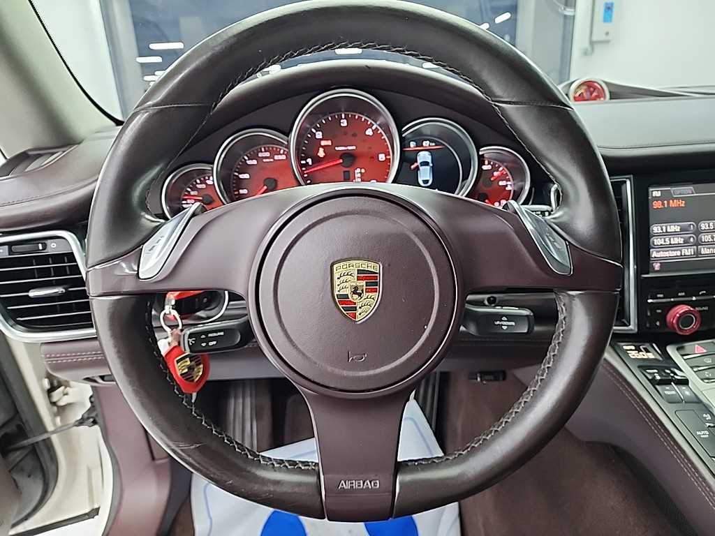 Porsche Panamera - Vista 9