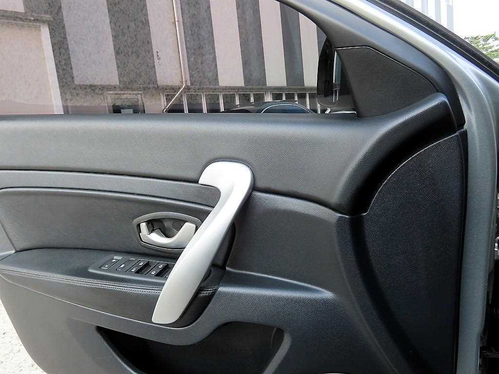 SAMSUNG SM5 - Vista 11