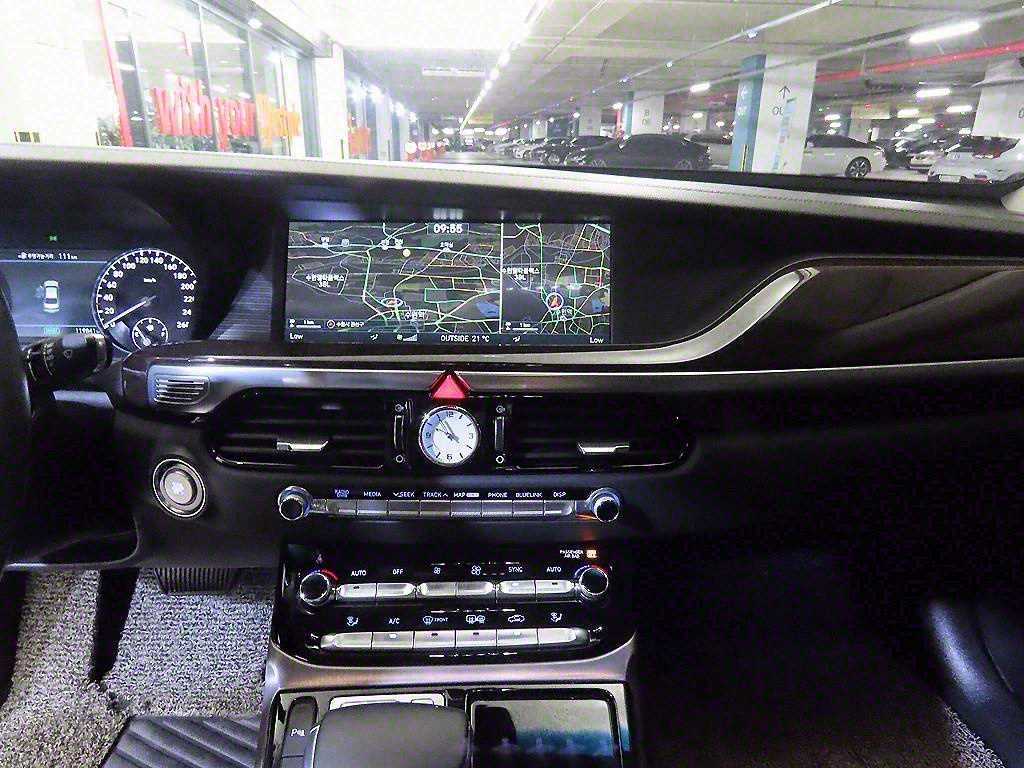 Genesis EQ900 - Vista 11