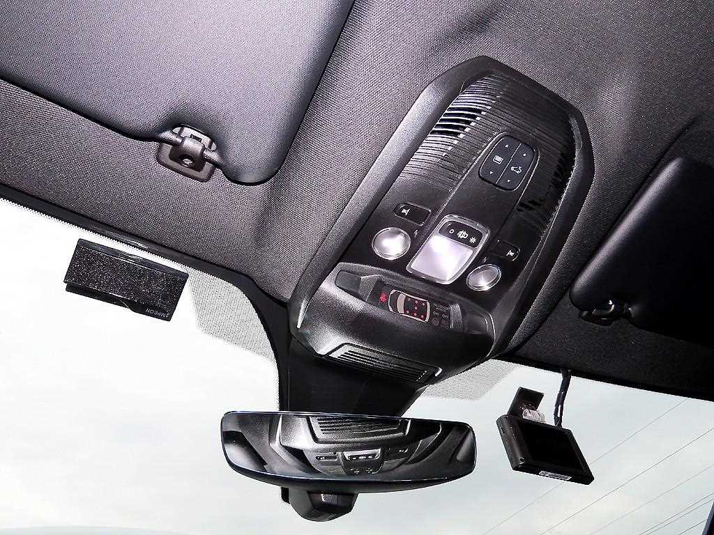 Peugeot 5008 2022 Blanco - Importación desde Corea - HF Imports Iquique - Foto 14