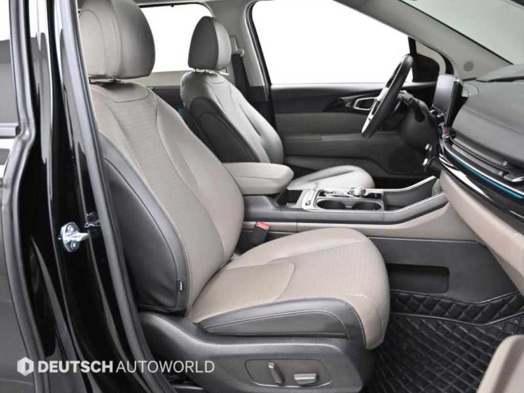 KIA Carnival - Vista 10