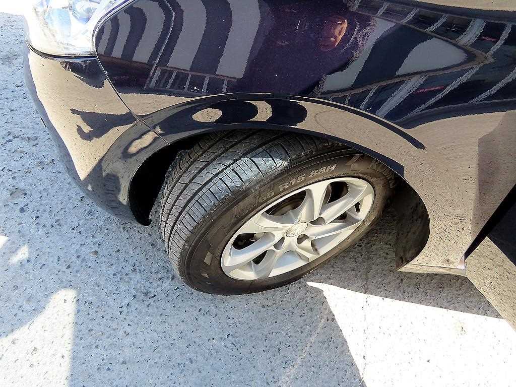 Peugeot 208 2016 Azul - Importación desde Corea - HF Imports Iquique - Foto 19