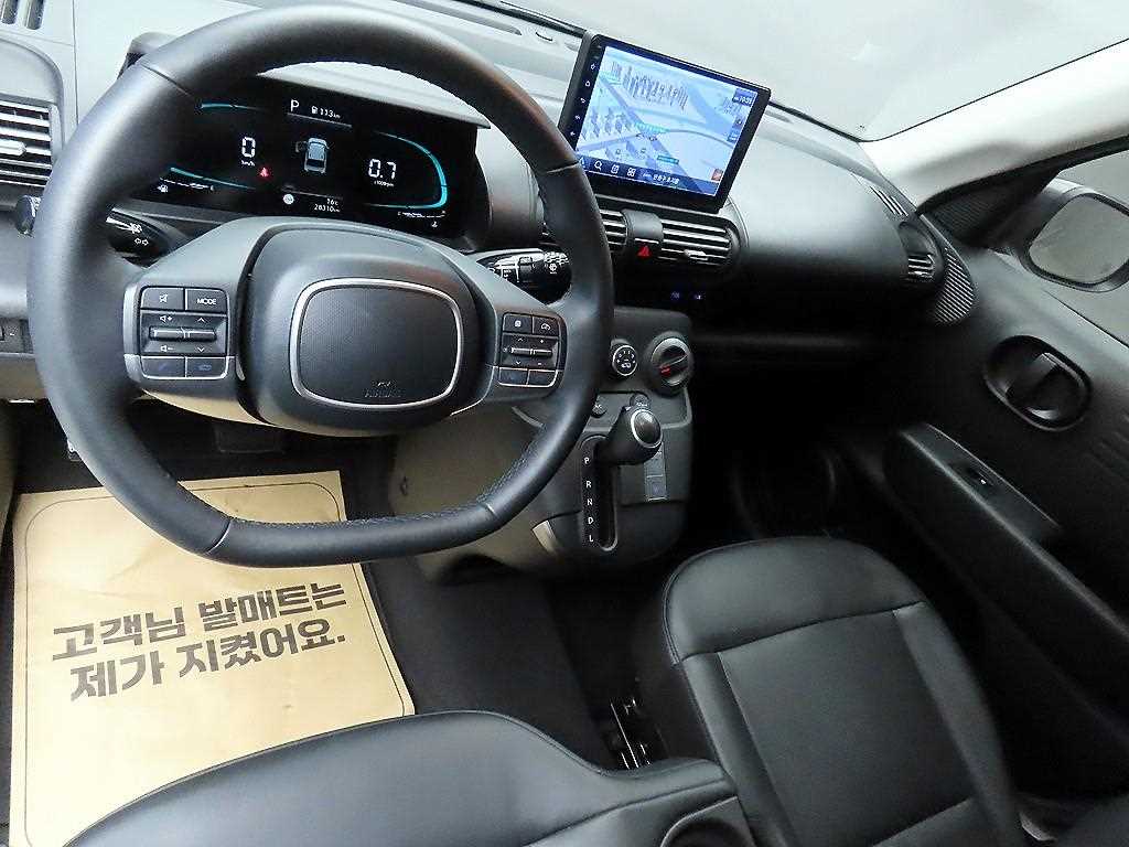 HYUNDAI Casper - Vista 6