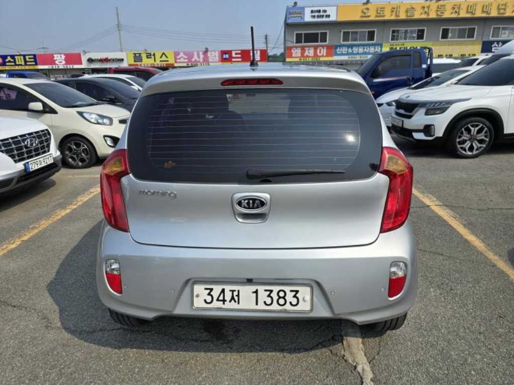 KIA Morning - Vista 4