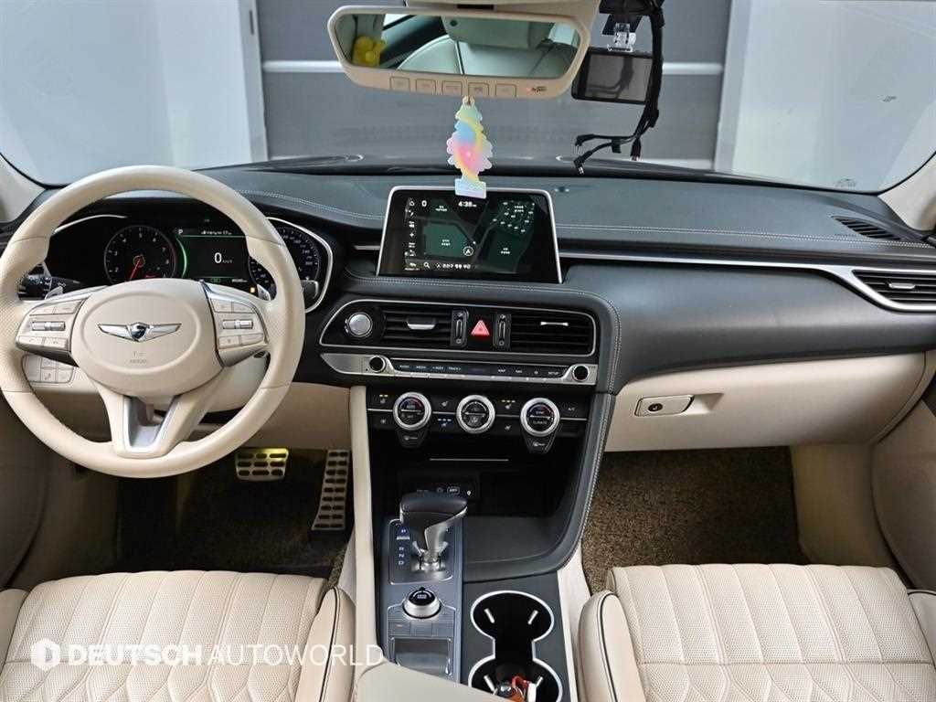 Genesis G70 - Vista 7