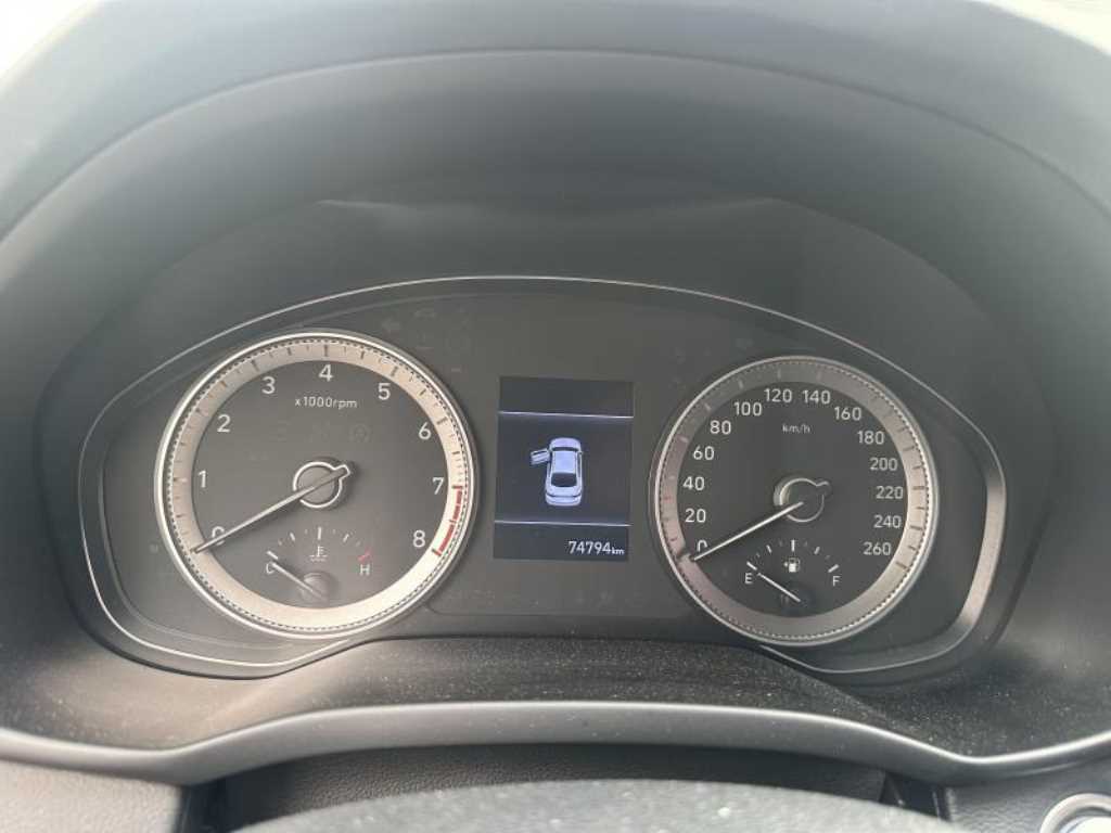 HYUNDAI Grandeur - Vista 6