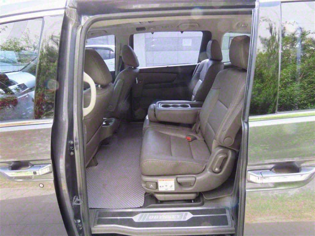 Honda Odyssey 2016 Gris - Importación desde Corea - HF Imports Iquique - Foto 13