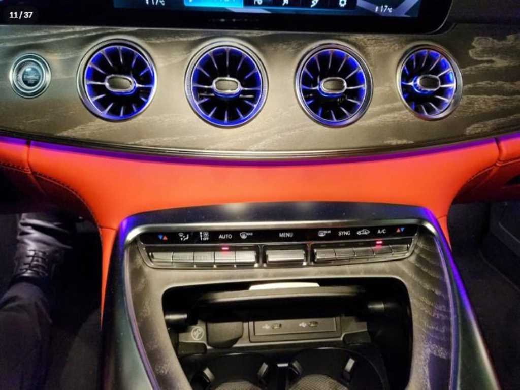 Mercedes Benz AMG GT - Vista 9