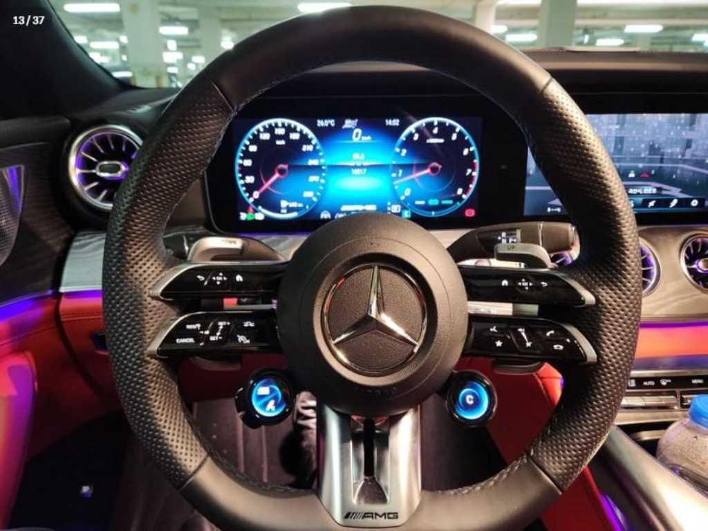 Mercedes Benz AMG GT - Vista 11