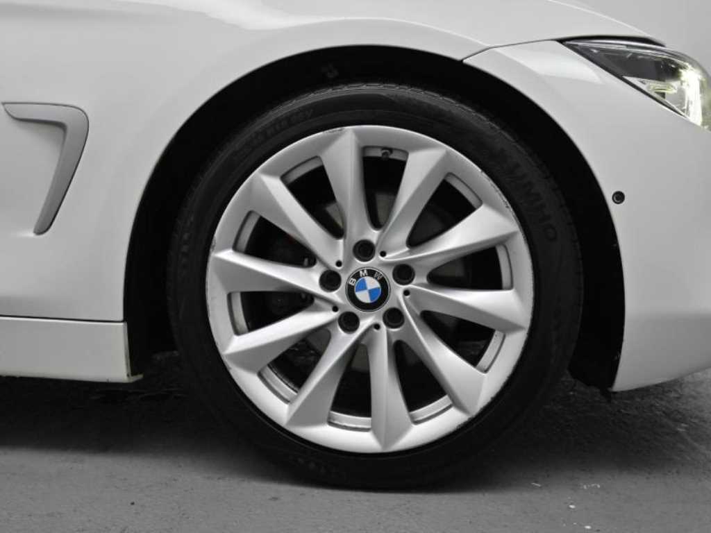BMW 4 Series - Vista 5